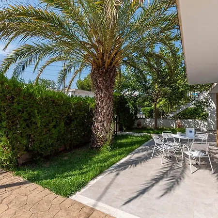 Yourhouse Casa House *